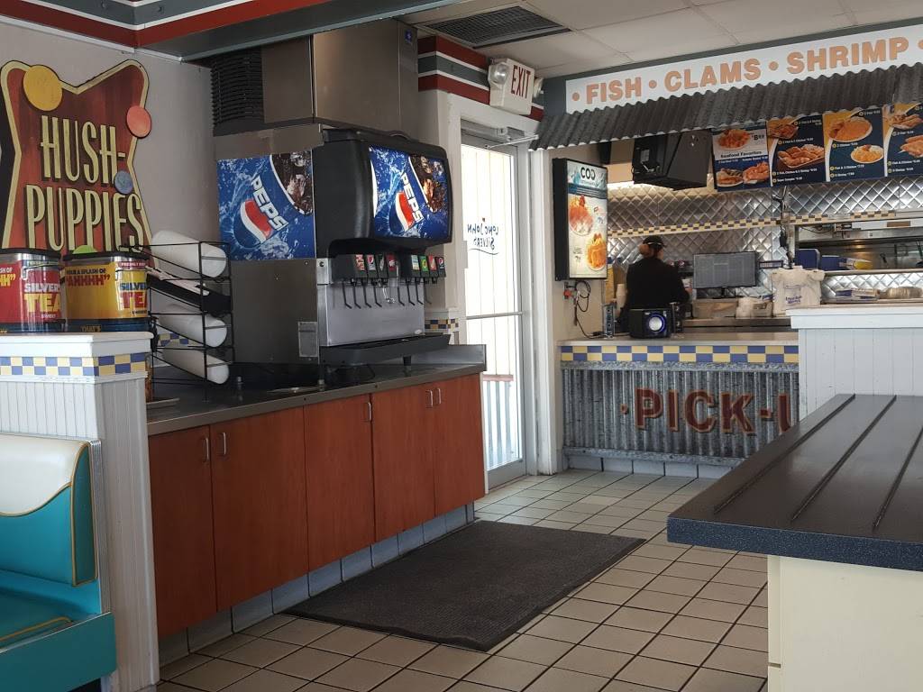 Long John Silvers | restaurant | 504 W Vine St, Kissimmee, FL 34741, USA | 4078461050 OR +1 407-846-1050