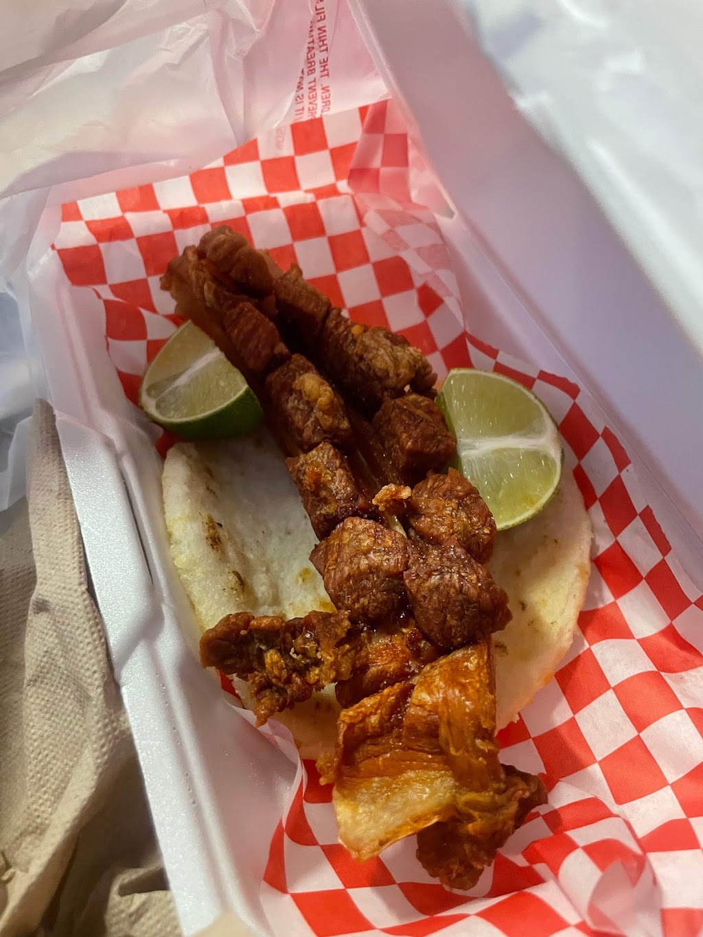 Lilys Taste On Wheels | restaurant | 425 E Foothill Blvd, Rialto, CA 92376, USA | 9095460702 OR +1 909-546-0702