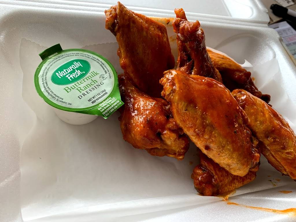 Wings On The Fly Food Truck | restaurant | 1866-1802 E Brooks Rd, Memphis, TN 38116, USA | 9014106888 OR +1 901-410-6888