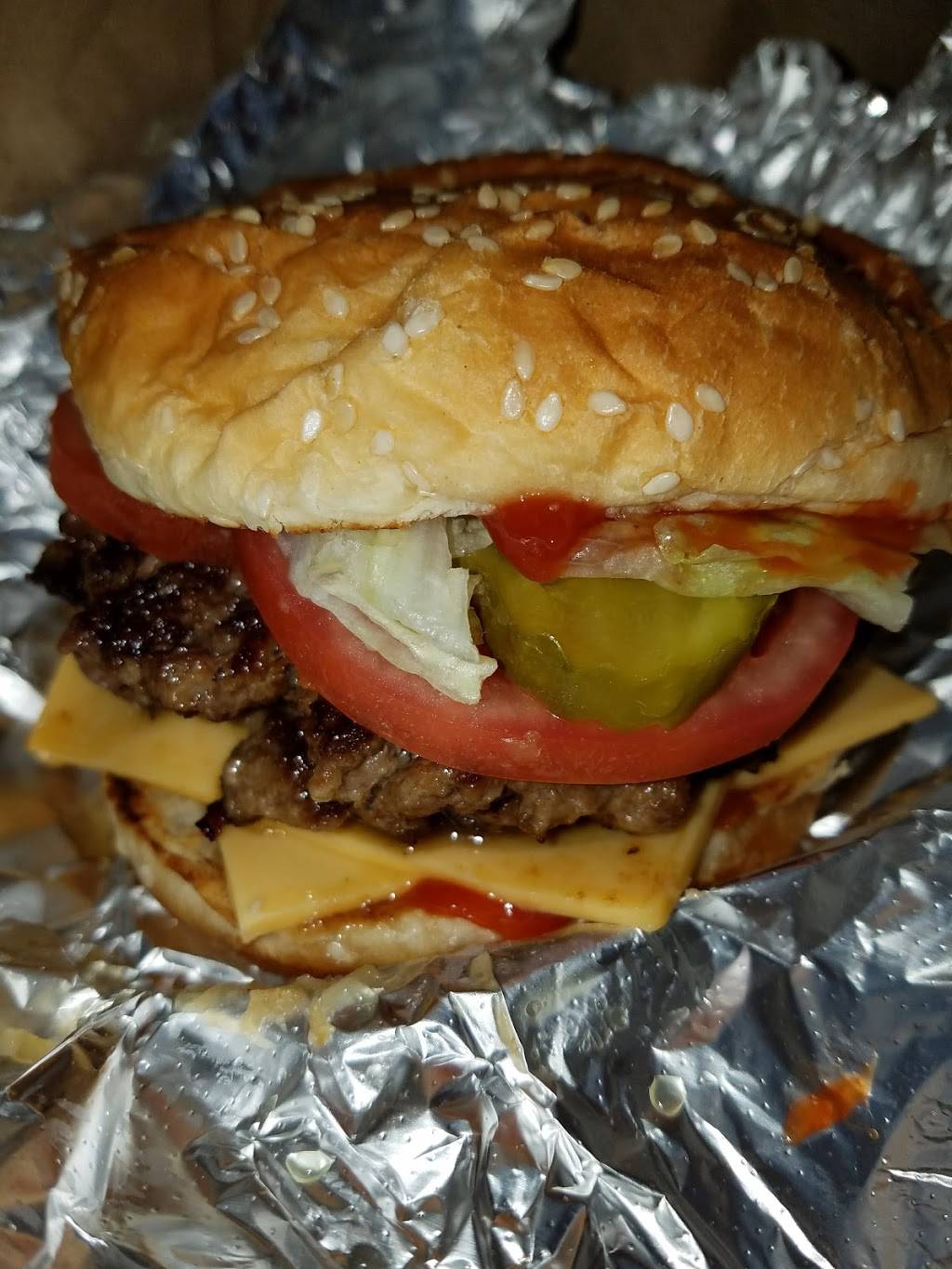 Five Guys | meal takeaway | 9820 Rea Rd, Charlotte, NC 28277, USA | 7047520110 OR +1 704-752-0110