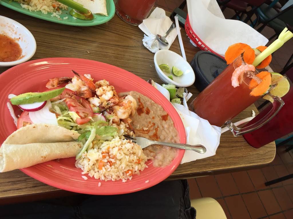 Burrito King | restaurant | 319 N Gateway Dr, Madera, CA 93637, USA | 5596747596 OR +1 559-674-7596