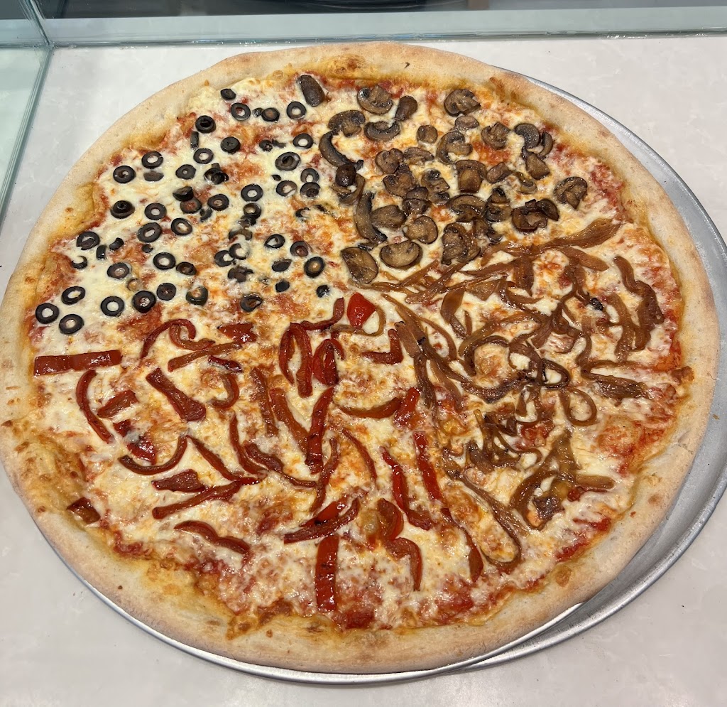 Posh Pizza | meal delivery | 190-21 Union Tpke, Queens, NY 11366, United States | 7182687777 OR +1 718-268-7777