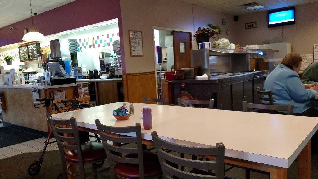 Korner Kitchen | restaurant | W 4890, Co Rd H, Edgar, WI 54426, USA | 7153527424 OR +1 715-352-7424