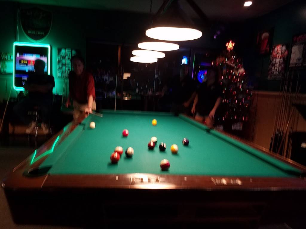 Pool & Brew | restaurant | 561 Beville Rd, South Daytona, FL 32119, USA | 3867611313 OR +1 386-761-1313