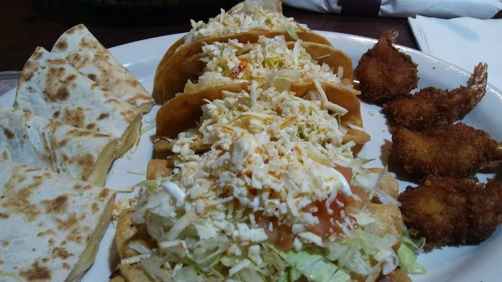 Margaritas Bar & Grill | restaurant | 19606 Burnham Ave, Lynwood, IL 60411, USA | 7084182650 OR +1 708-418-2650