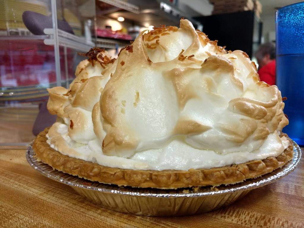 Sissys Cafe | restaurant | 130 Cross St, Mortons Gap, KY 42440, USA | 2702587012 OR +1 270-258-7012