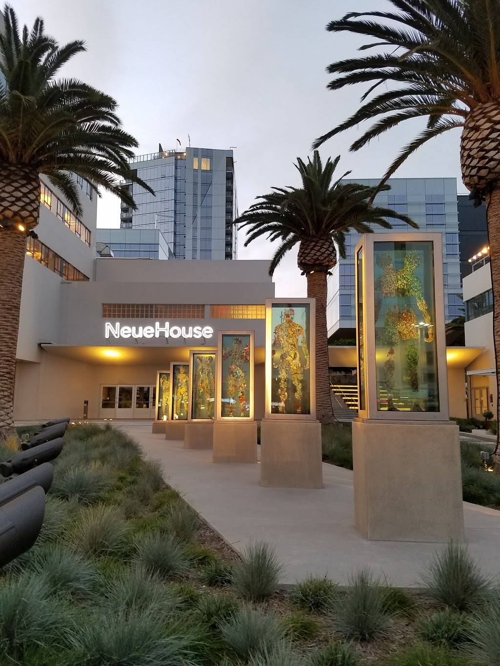 sweetgreen | restaurant | 6115 Sunset Blvd, Los Angeles, CA 90028, USA | 3234985558 OR +1 323-498-5558