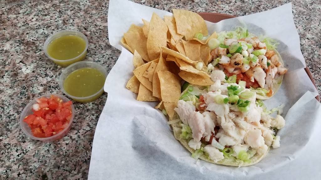 Casitas Taco Al Carbon | restaurant | 405 N Victory Blvd, Burbank, CA 91502, USA | 8188483242 OR +1 818-848-3242