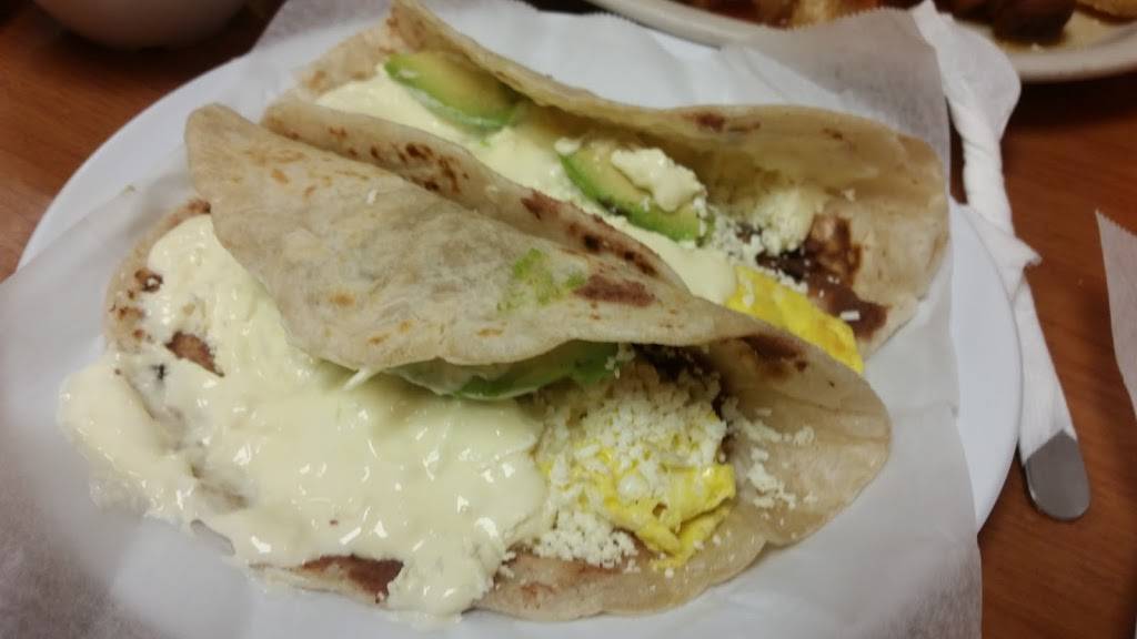 Las Minas Cafe | restaurant | 3811 Blanco Rd, San Antonio, TX 78212, USA | 2109444734 OR +1 210-944-4734