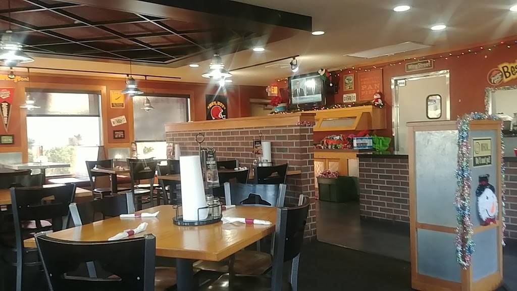 Pizza Hut | meal takeaway | 23233 FL-7, Boca Raton, FL 33428, USA | 5614820200 OR +1 561-482-0200