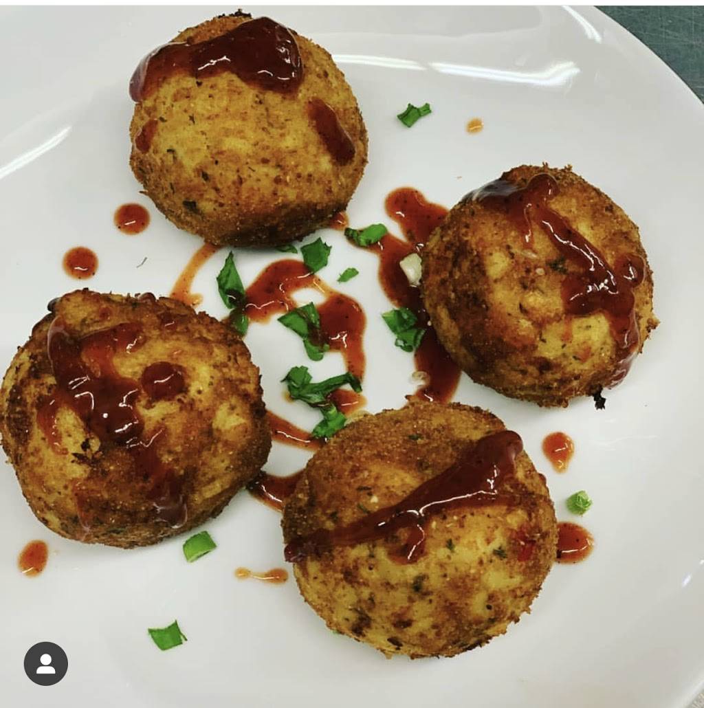 BK Supper Club | restaurant | 92 Bank St, Waterbury, CT 06702, USA | 2034378412 OR +1 203-437-8412