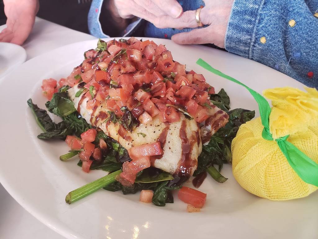 Rosebud Italian Specialties & Pizzeria | restaurant | 22 E Chicago Ave, Naperville, IL 60540, USA | 6305489800 OR +1 630-548-9800