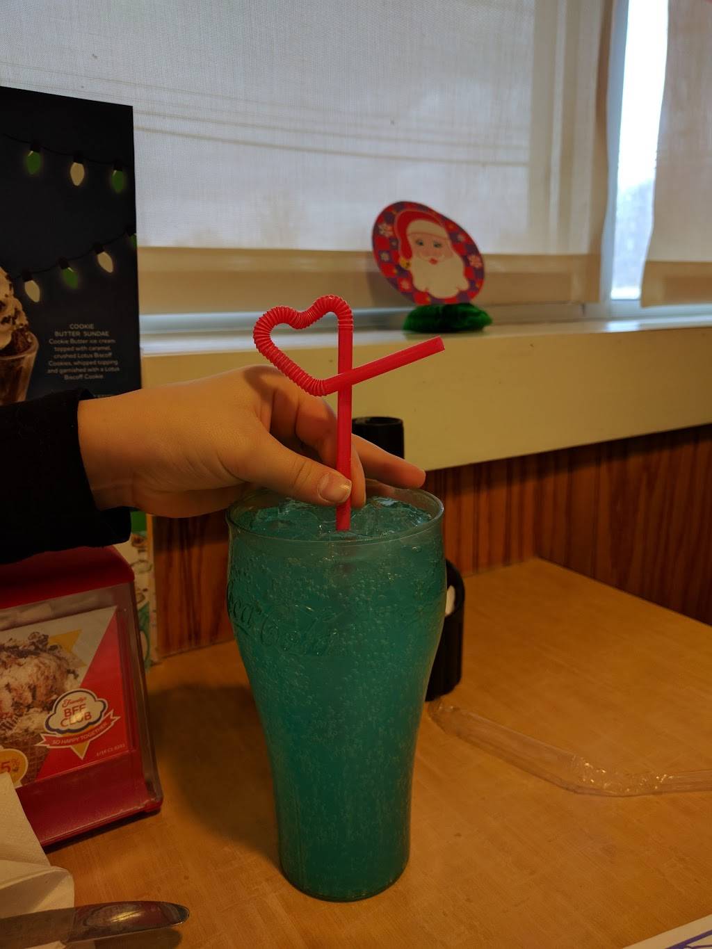 Friendlys | restaurant | 455 Walling Ave, Wantage, NJ 07461, USA | 9737029009 OR +1 973-702-9009