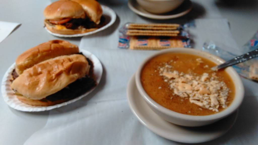 Hickies Hamburger Inn | restaurant | 3800 Rhodes Ave, New Boston, OH 45662, USA | 7404569953 OR +1 740-456-9953