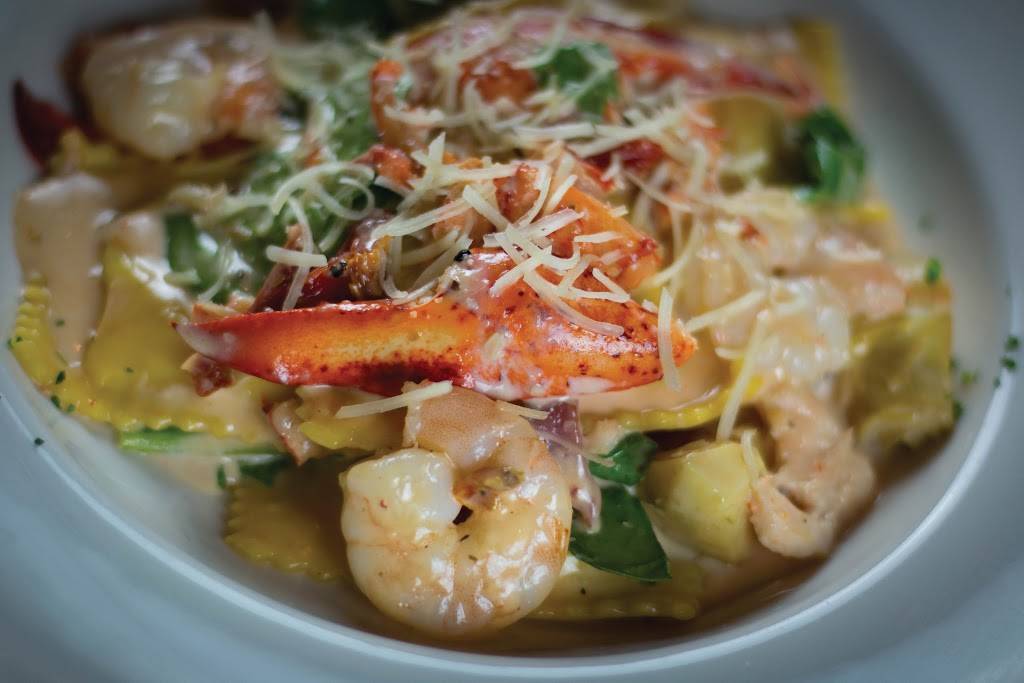 Johnnys Italian Steakhouse | restaurant | 305 N 170th St, Omaha, NE 68118, USA | 4022899210 OR +1 402-289-9210