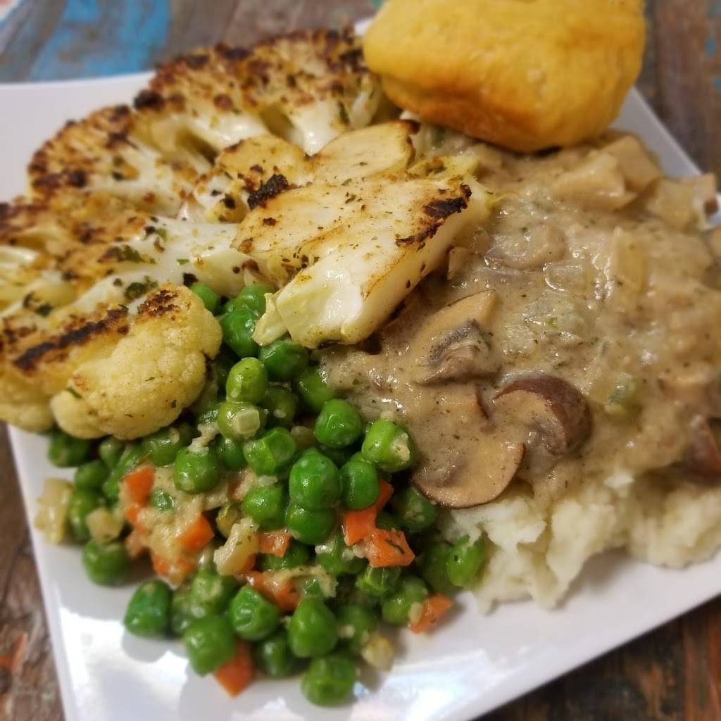 Desert Island Eatery | restaurant | 4213 W Bell Rd, Phoenix, AZ 85053, USA | 6026750434 OR +1 602-675-0434