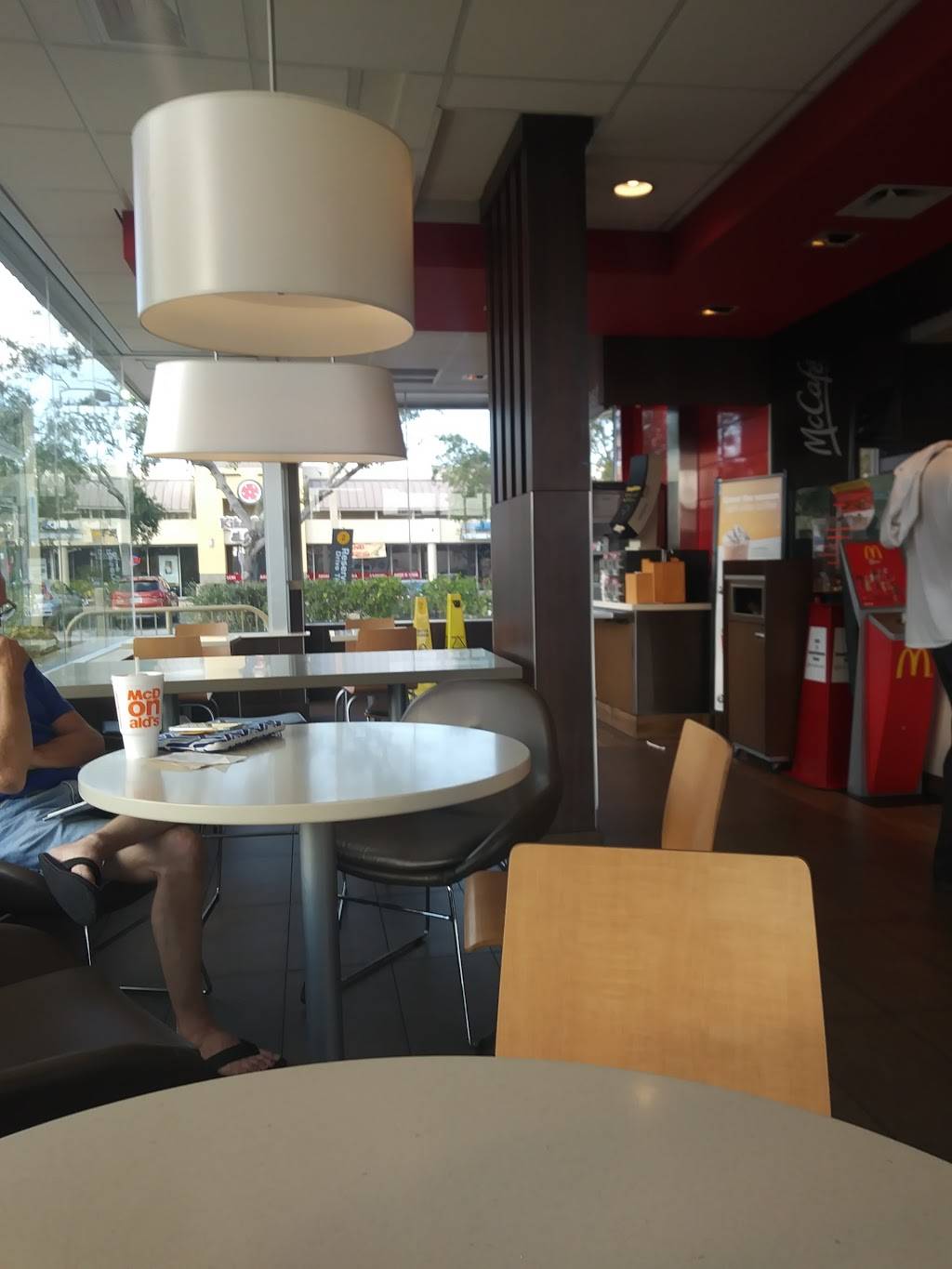 McDonalds | cafe | 7300 Cortez Rd W, Bradenton, FL 34210, USA | 9417957863 OR +1 941-795-7863