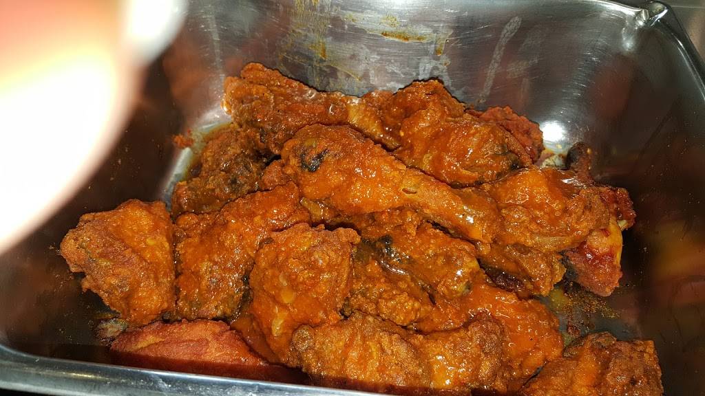 Spotlight Carribean Kitchen | restaurant | 130 Queens Plate Dr, Etobicoke, ON M9W 0B4, Canada | 4167407406 OR +1 416-740-7406