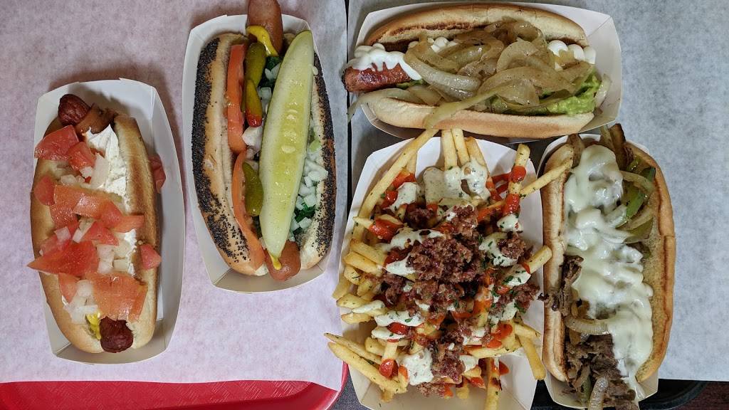 Fab Hot Dogs | restaurant | 19417 Victory Blvd, Reseda, CA 91335, USA | 8183444336 OR +1 818-344-4336