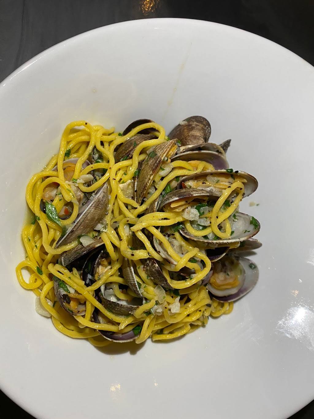 La Fortuna Bar & Restaurant | restaurant | 7365 Main St, Stratford, CT 06614, USA | 2039232300 OR +1 203-923-2300