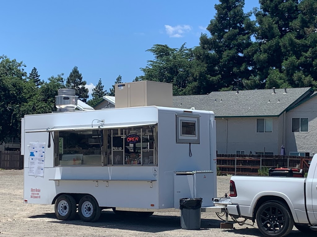 Ej’s | restaurant | 996 E 1st Ave, Chico, CA 95926, USA | 5305144494 OR +1 530-514-4494