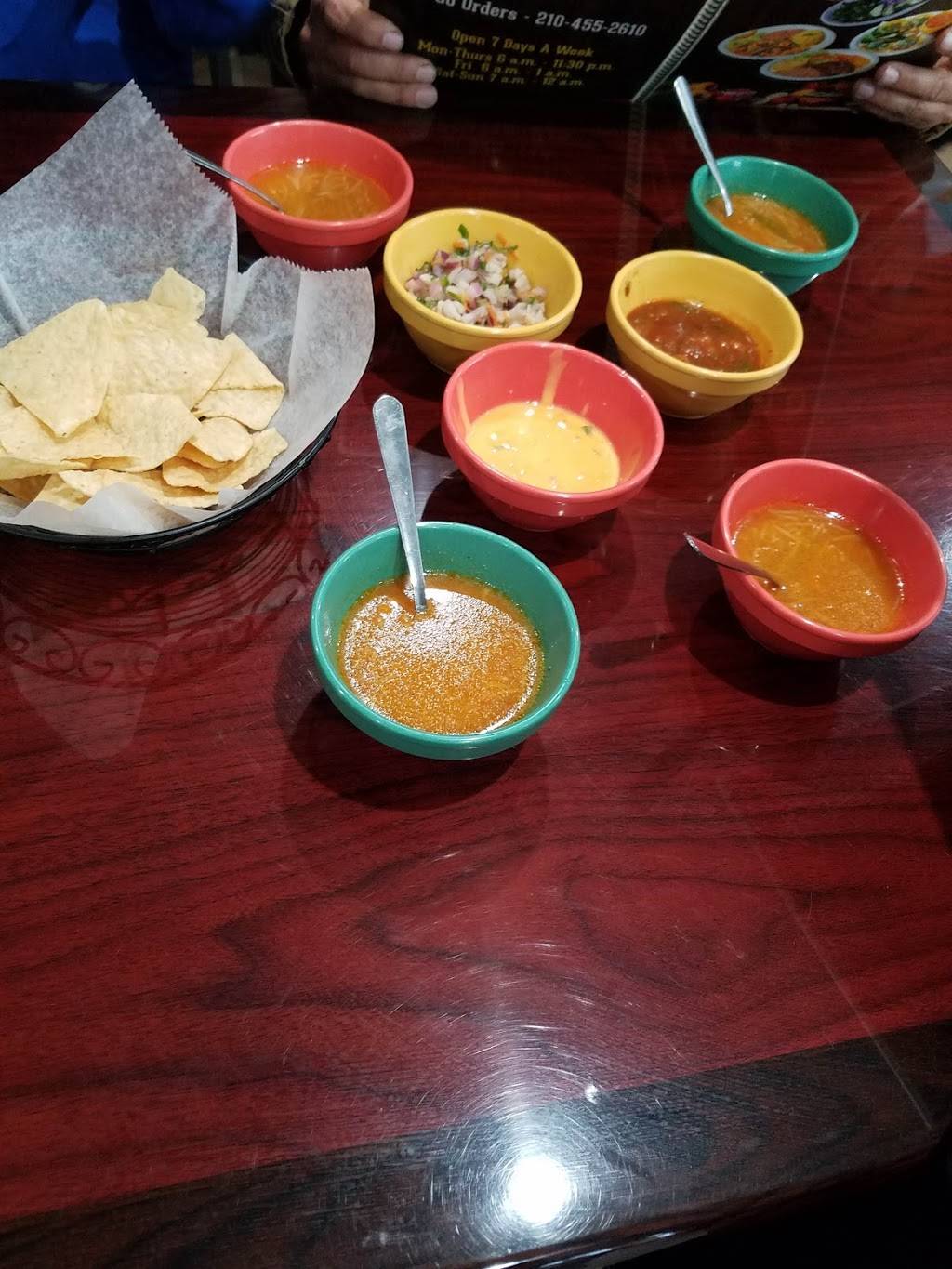 El Canelo #6 Mexican Grill | restaurant | 1003 Culebra Rd, San Antonio, TX 78201, USA | 2104552610 OR +1 210-455-2610