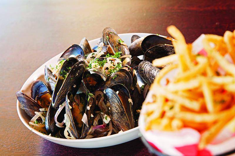 Ohlala French Bistro | restaurant | 2120 N Rampart Blvd #150, Las Vegas, NV 89128, USA | 7022223522 OR +1 702-222-3522