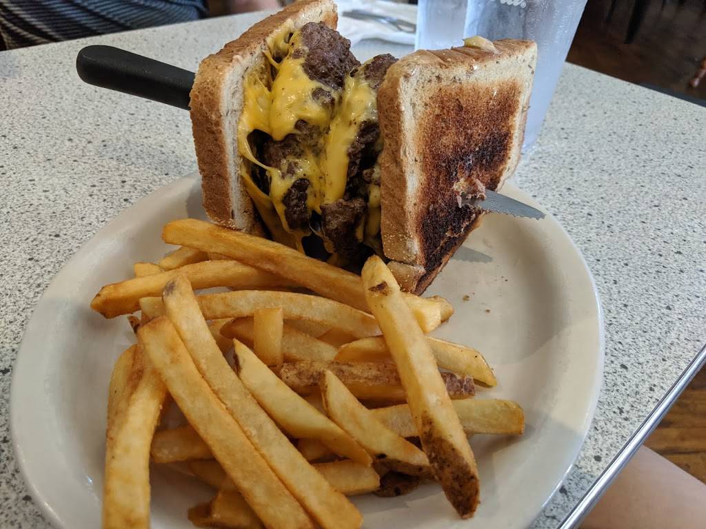 Market Street Grill | restaurant | 101 Market St E, Fayetteville, TN 37334, USA | 9314383335 OR +1 931-438-3335