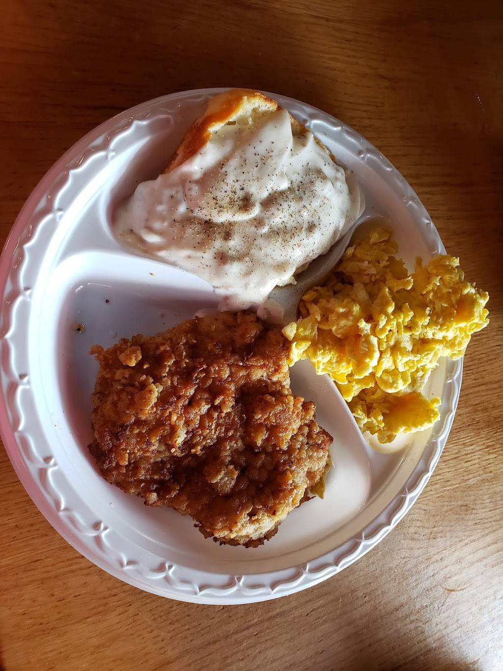 Country BBQ | restaurant | 3921 Sedgebrook St, High Point, NC 27265, USA | 3368695422 OR +1 336-869-5422