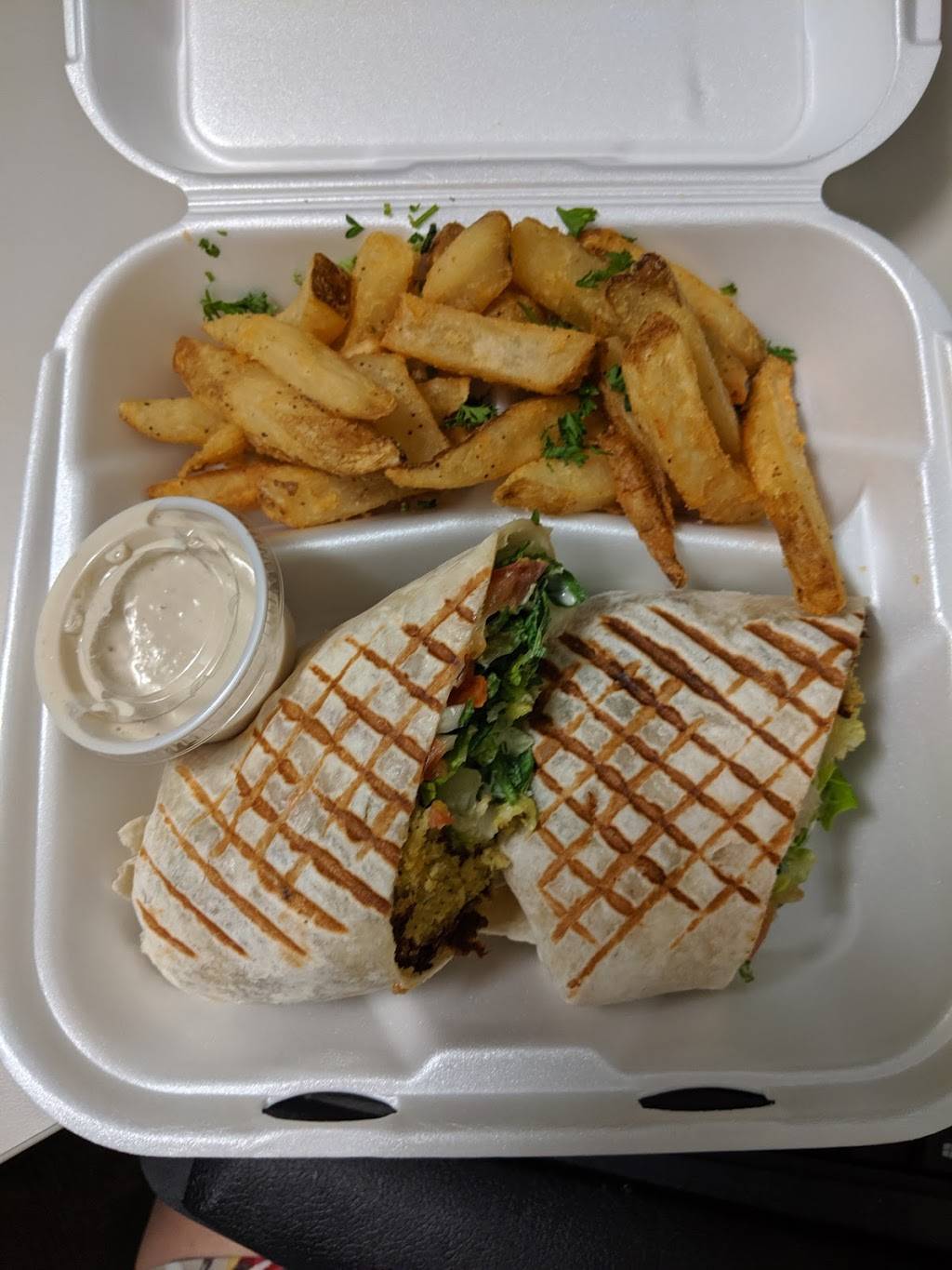 TAZA Mediterranean grill | restaurant | 543 S Limestone, Lexington, KY 40508, USA | 8595234558 OR +1 859-523-4558