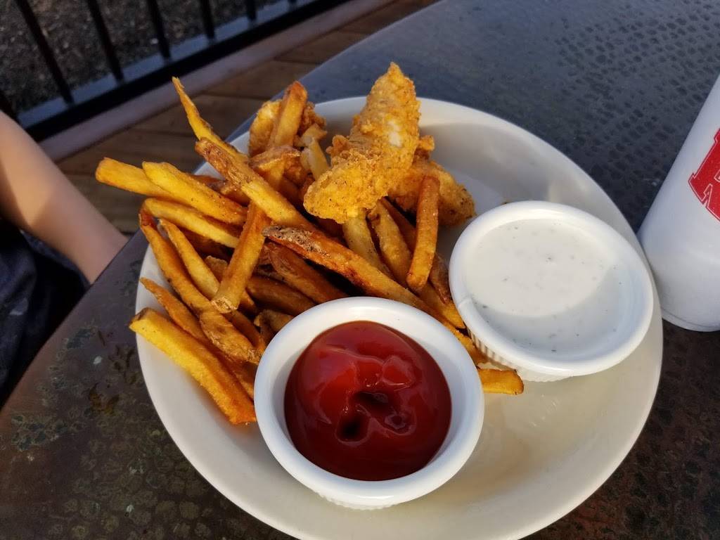 Raffertys | restaurant | 988 Breckenridge Ln, Louisville, KY 40207, USA | 5028973900 OR +1 502-897-3900