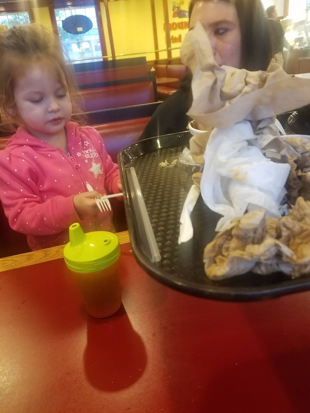 Mountain Fried Chicken | restaurant | 5954 University Pkwy, Winston-Salem, NC 27105, USA | 3367671676 OR +1 336-767-1676