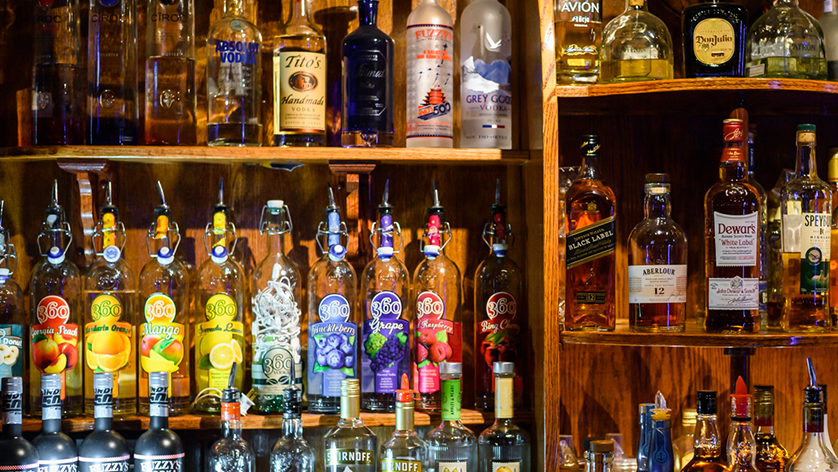 Harrys Old Kettle Pub & Grill | restaurant | 1633 Stitt St, Wabash, IN 46992, USA | 2605637317 OR +1 260-563-7317