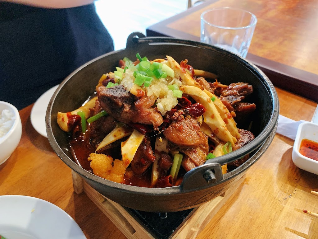 Yue Bai Wei | restaurant | 5874 Forbes Ave, Pittsburgh, PA 15217, USA | 4125864813 OR +1 412-586-4813