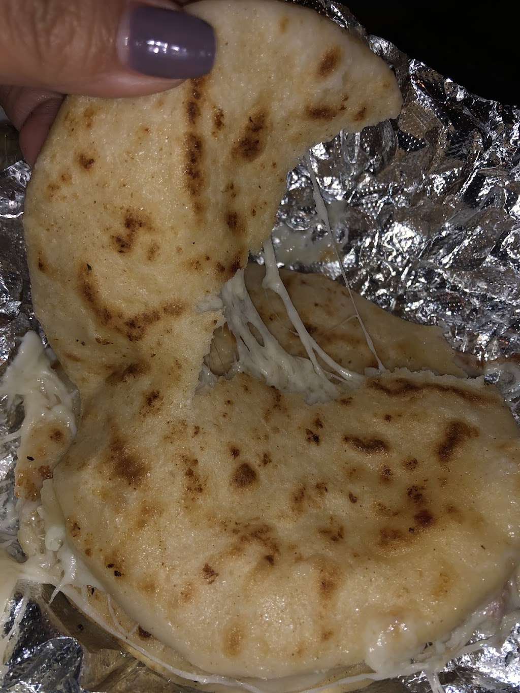 Celinas food truck | restaurant | 9677 Marbach Rd, San Antonio, TX 78245, USA | 2108436247 OR +1 210-843-6247