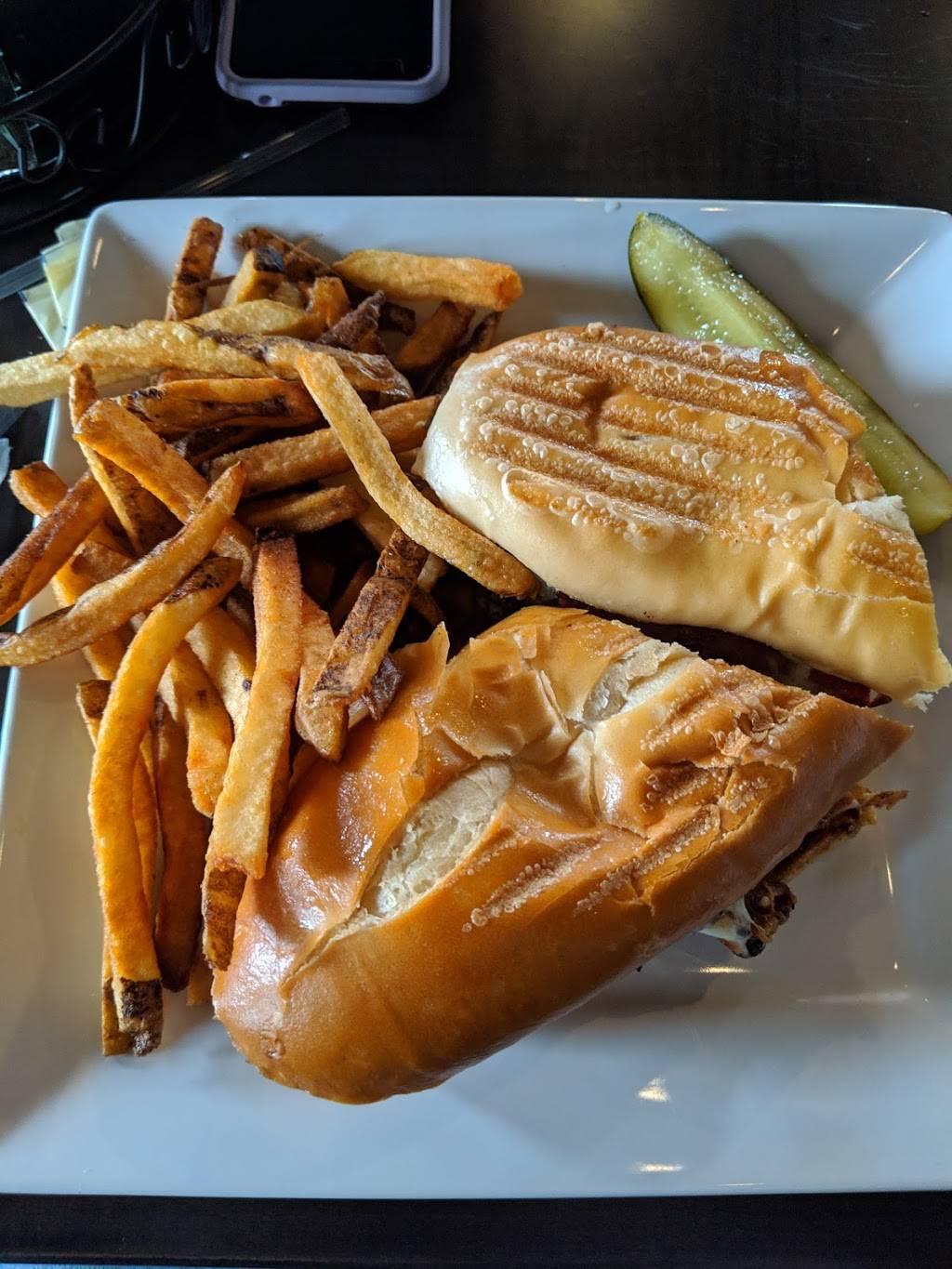 JVille Grille | restaurant | 3701 Federal Hill Rd, Jarrettsville, MD 21084, USA | 4106924888 OR +1 410-692-4888