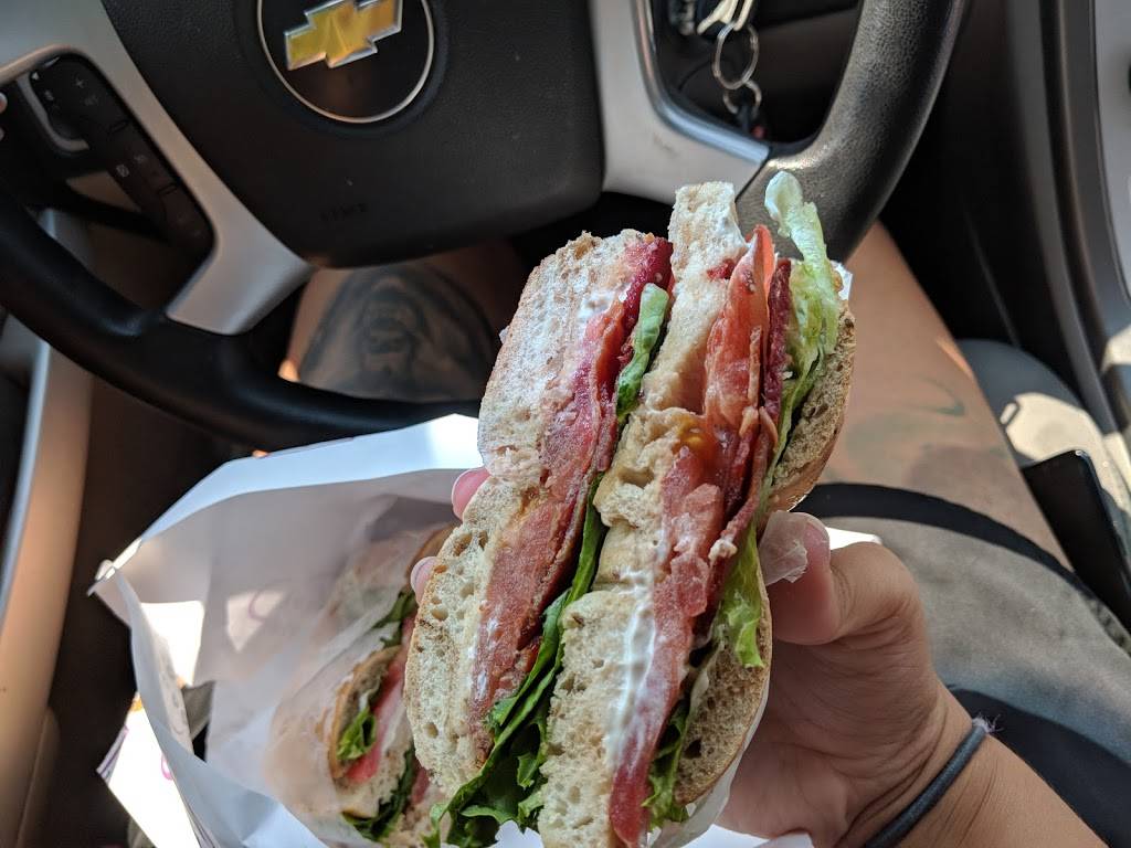 Bagel World Cafe | restaurant | 1659 U.S. 9, Wappingers Falls, NY 12590, USA | 8456326764 OR +1 845-632-6764