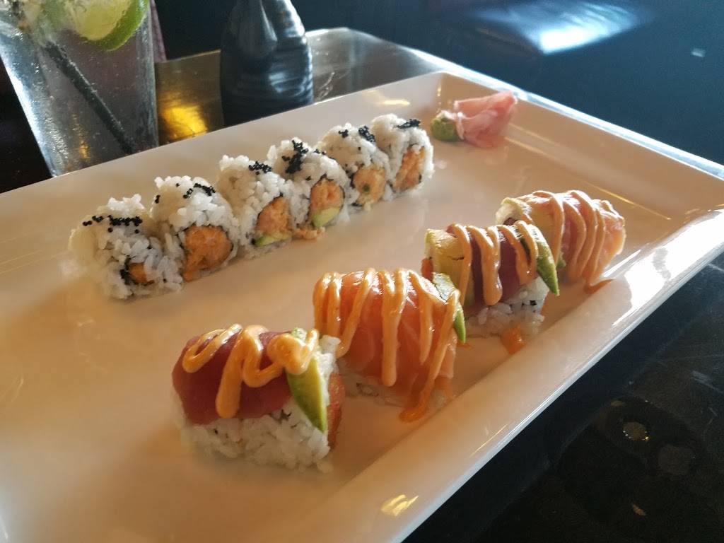 Osaka Sushi and Hibachi | restaurant | 9000 Hudson Rd #622, Woodbury, MN 55125, USA | 6517313333 OR +1 651-731-3333