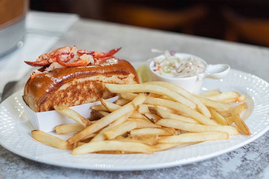 Mabels Lobster Claw | restaurant | 124 Ocean Ave, Kennebunkport, ME 04046, USA | 2079672562 OR +1 207-967-2562