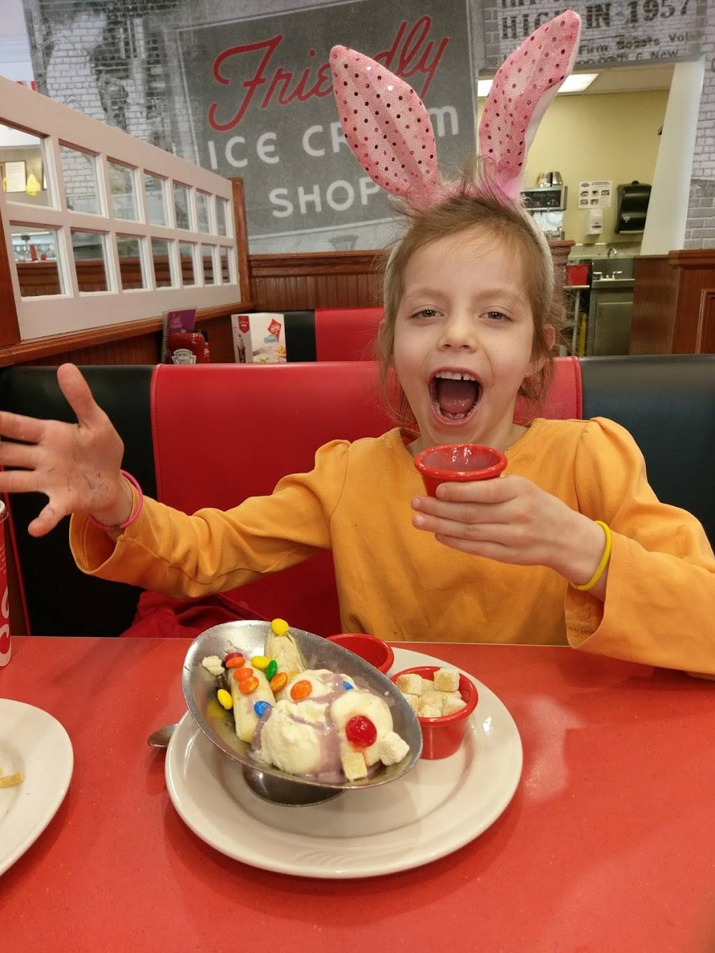 Friendlys | restaurant | 6894 Hamilton Blvd, Trexlertown, PA 18087, USA | 6103951917 OR +1 610-395-1917