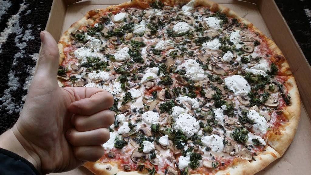 Bella Roma | restaurant | 10887 Oak Ridge Ave, Red Lion, PA 17356, USA | 7172466471 OR +1 717-246-6471