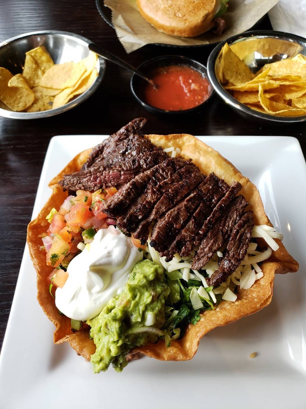 Burrito Parrilla Mexicana - Batavia | restaurant | 76 S Randall Rd, Batavia, IL 60510, USA | 6303269336 OR +1 630-326-9336