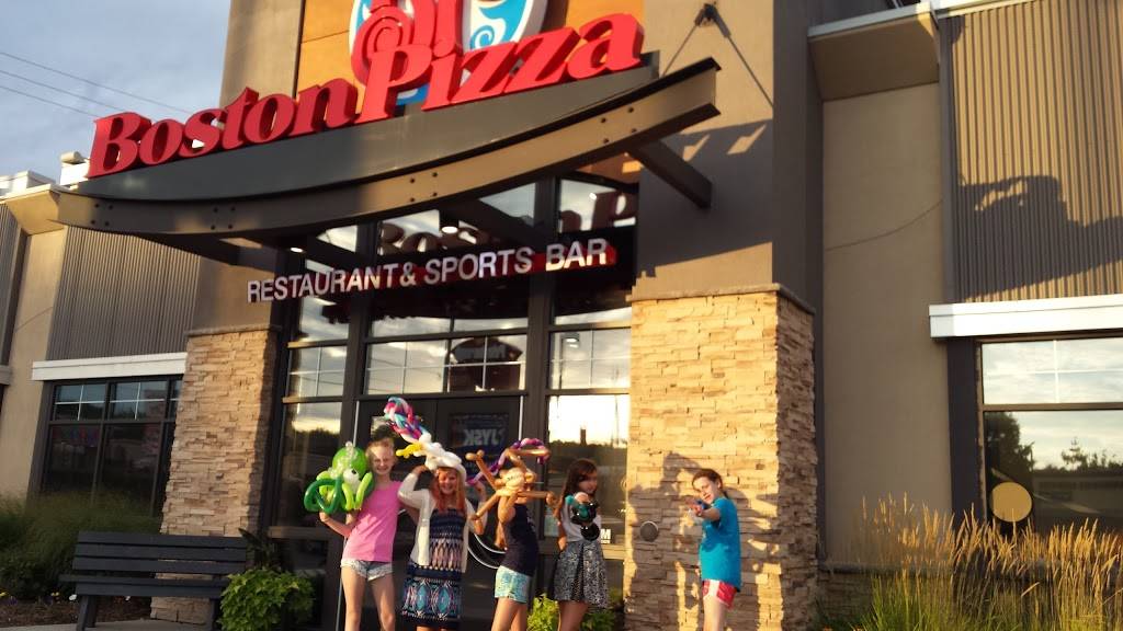 Boston Pizza | restaurant | 821 Rye St, Peterborough, ON K9J 6W9, Canada | 7057402775 OR +1 705-740-2775