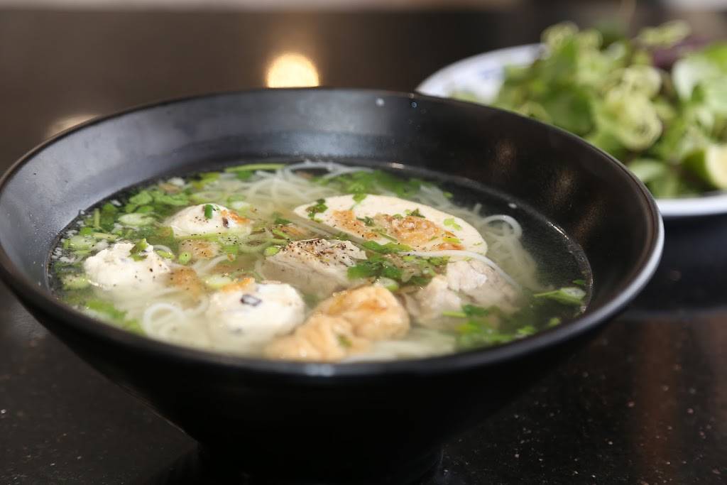 Quan Bun | restaurant | 9792 Garden Grove Blvd, Garden Grove, CA 92844, USA | 6576670123 OR +1 657-667-0123