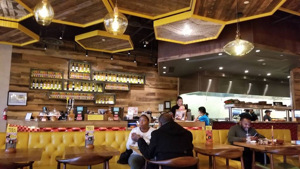 Nandos Peri-Peri | restaurant | 11160 Veirs Mill Rd, Wheaton, MD 20902, USA | 2402927530 OR +1 240-292-7530