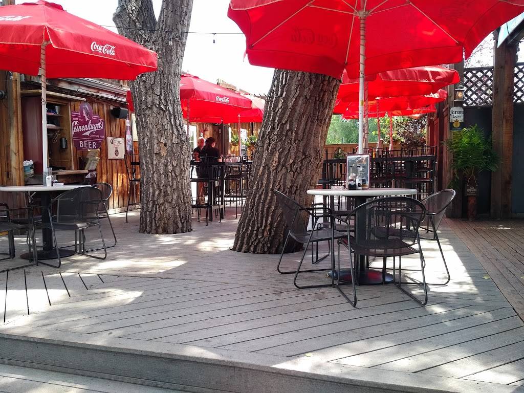 Platte River Bar & Grill | restaurant | 5995 S Santa Fe Dr, Littleton, CO 80120, USA | 3037989356 OR +1 303-798-9356