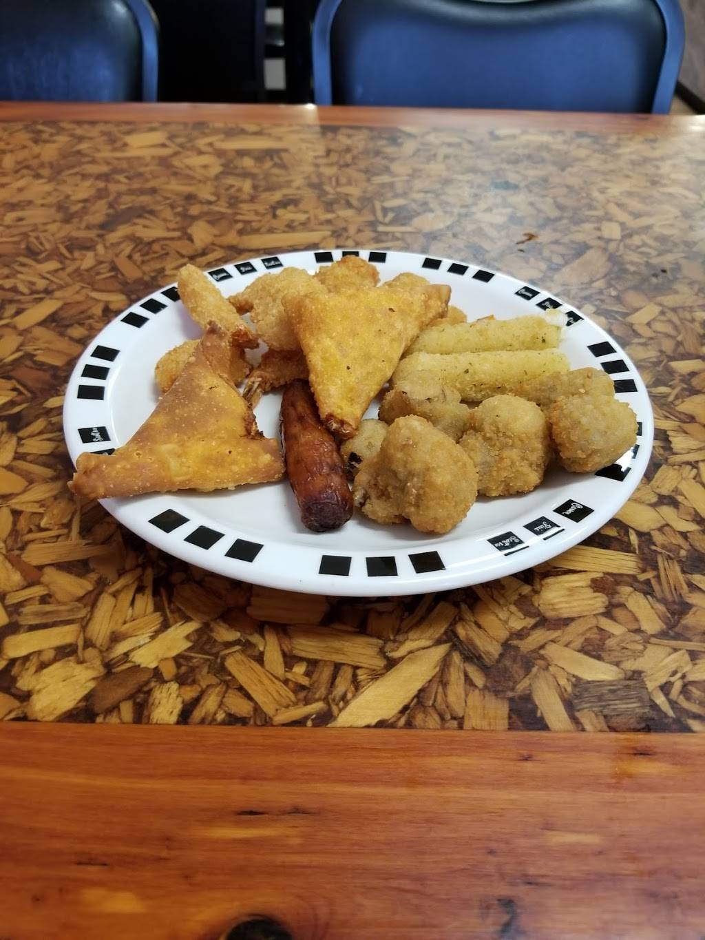 China Inn Buffet | restaurant | 56 E Elm St, Canton, IL 61520, USA | 3096471414 OR +1 309-647-1414