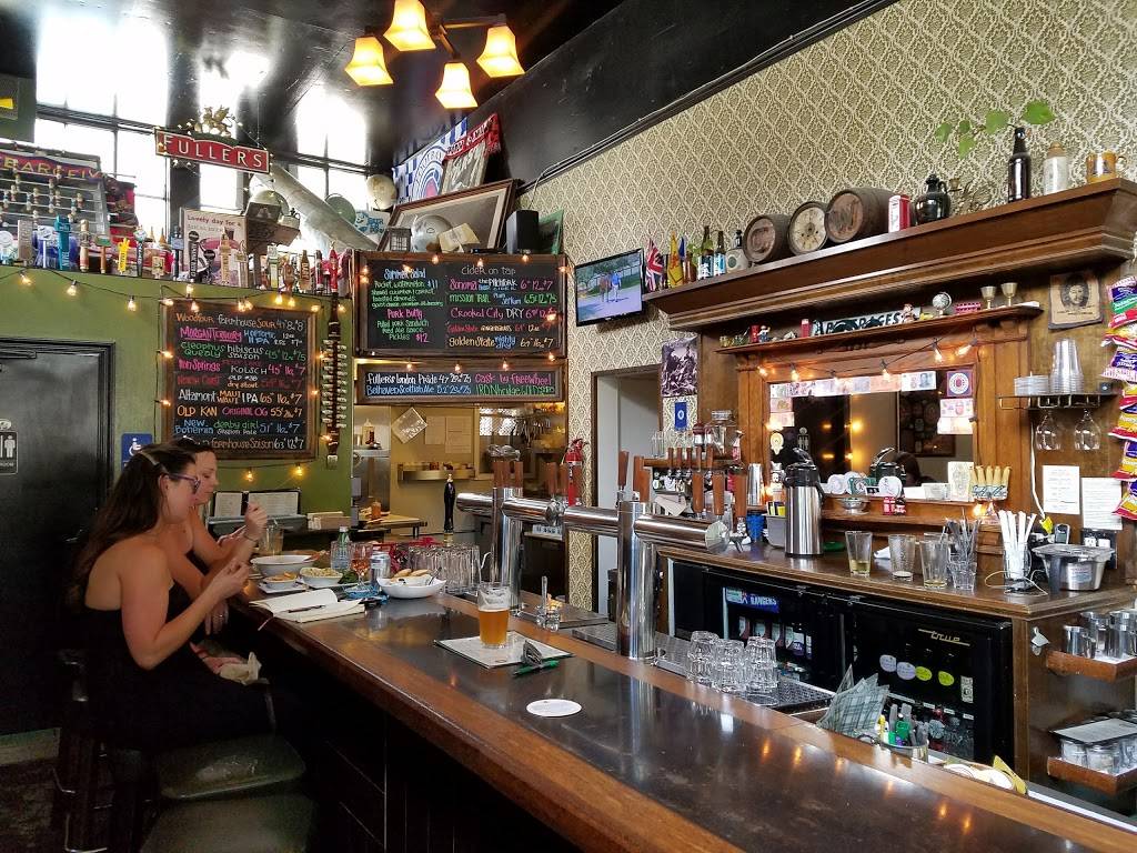 CommonWealth | cafe | 2882 Telegraph Ave, Oakland, CA 94609, USA | 5106633001 OR +1 510-663-3001