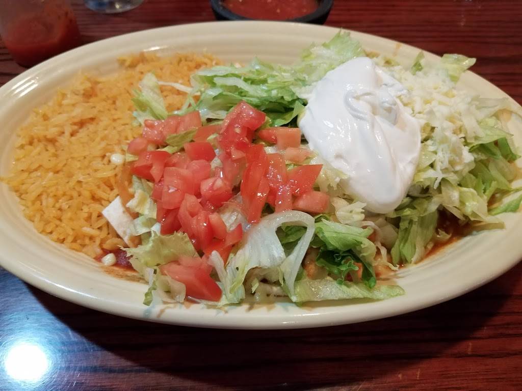 Jaliscos | restaurant | 2488 E State St, Salem, OH 44460, USA | 3303376983 OR +1 330-337-6983