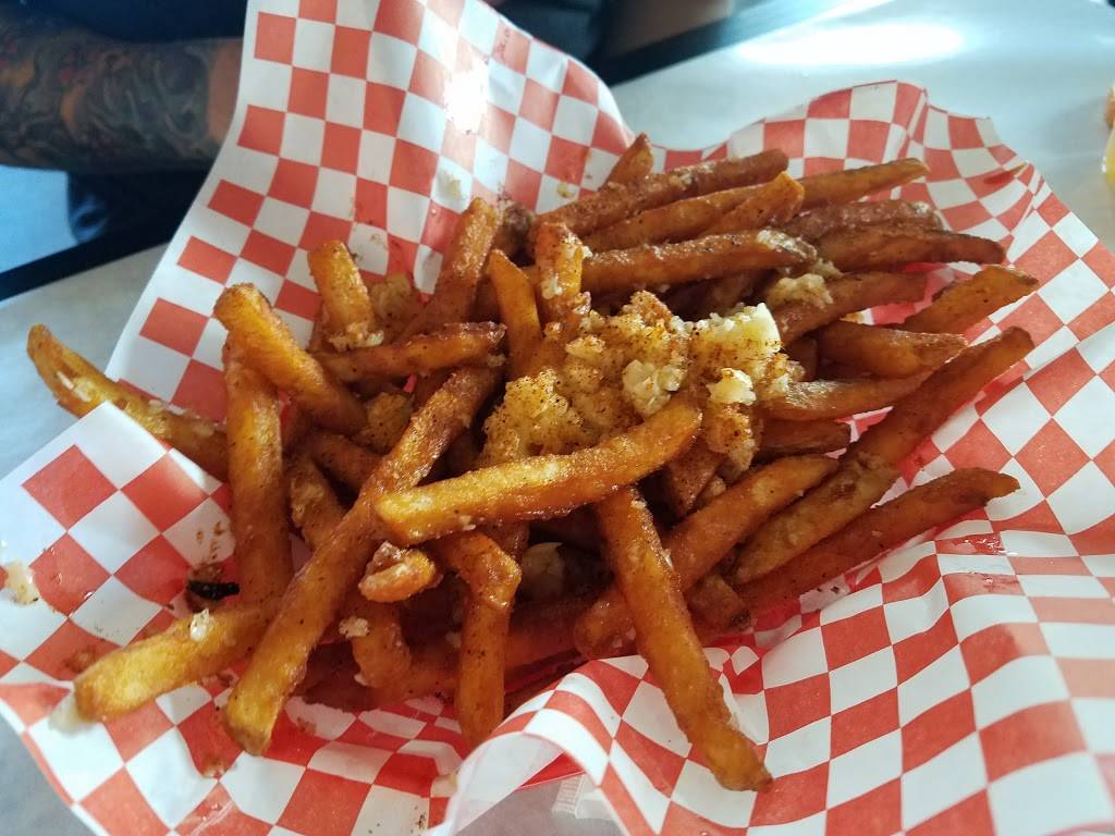 Stinkin Crawfish of Gardena | restaurant | 15400 S Western Ave unit c, Gardena, CA 90249, USA | 4242923166 OR +1 424-292-3166